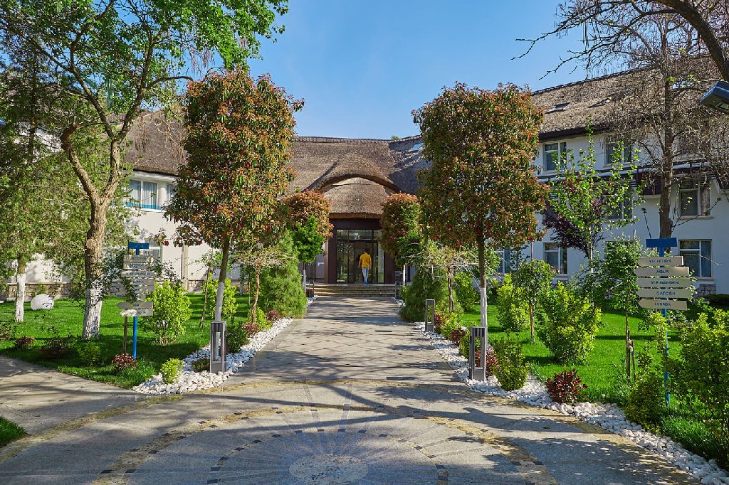 LEBADA LUXURY RESORT AND SPA - Delta Dunarii